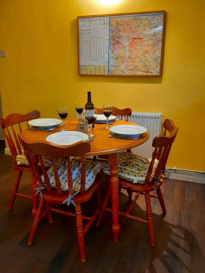 Market View Cottage, Tideswell Buitenkant foto